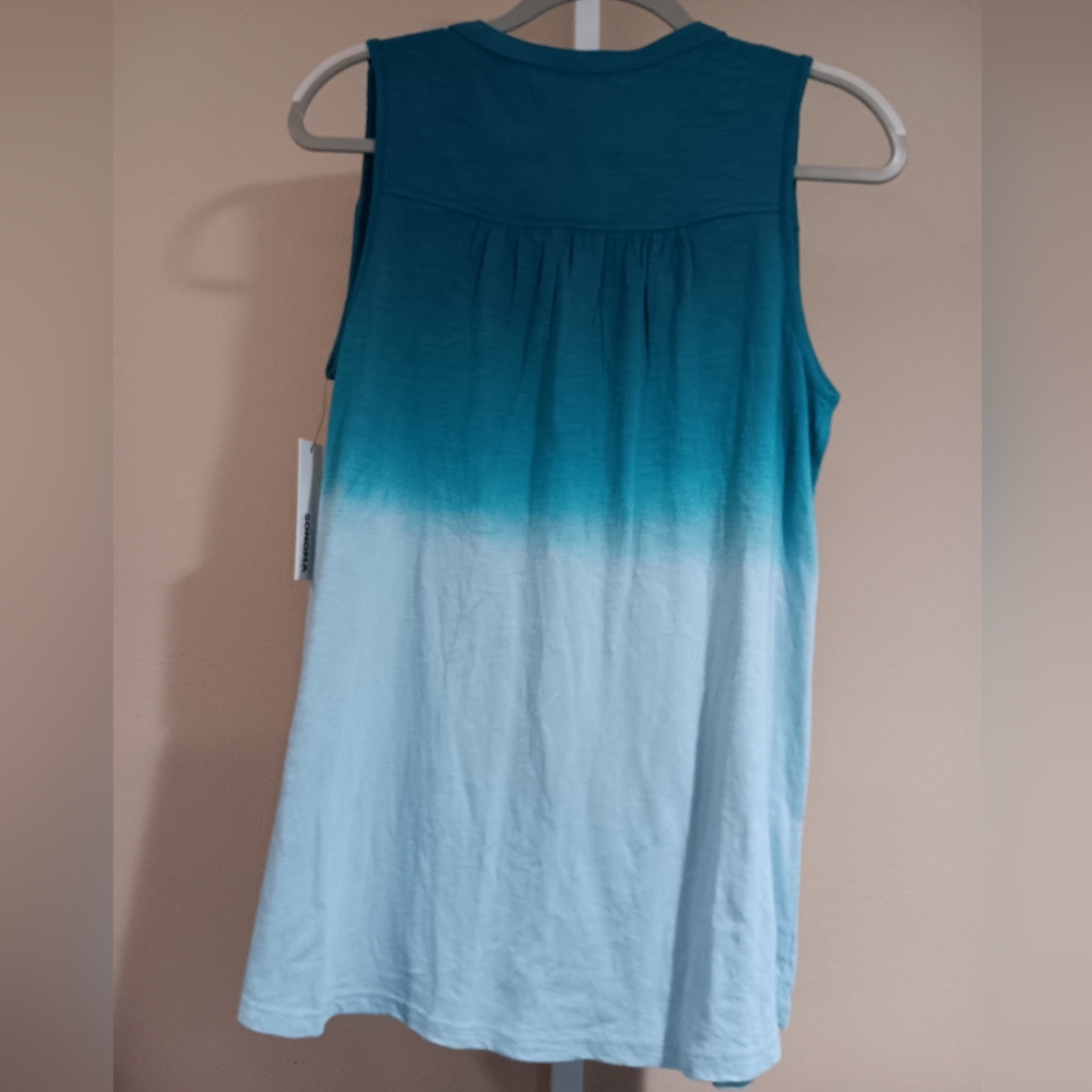Sonoma Women's (Size S) Blue Ombre Sleeveless Button Top (NWT) - Picture 2 of 7